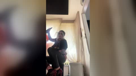 theshowgirl online show from March 2026 01:00:01 PM