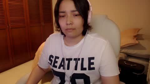 Mai online show from April 2026 01:11:01 AM