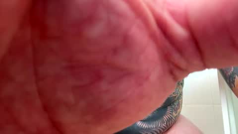 The tattooed online show from September 2025 04:14:01 AM