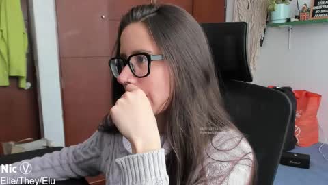 Nicole online show from January 2026 02:53:02 PM