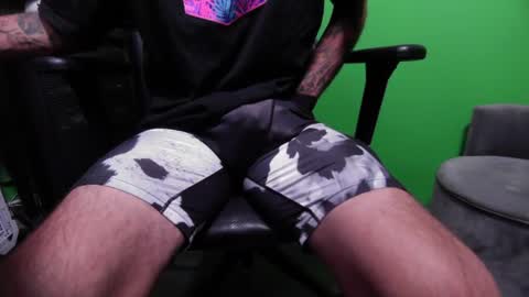 Snapshot of thevulvaaddict chatting on June 2026 01:28:02 PM TheVulvaAddict aka kuruptxxx online show from June 2026 01:28:02 PM