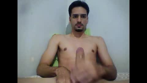 thiago22bk online show from September 2025 04:47:01 AM