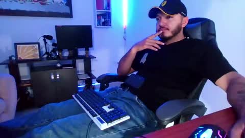 Snapshot of thiago_420 chatting on May 2026 11:45:02 PM thiago_420 online show from May 2026 11:45:02 PM