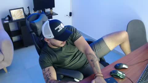 Snapshot of thiago_420 chatting on June 2026 11:43:02 PM thiago_420 online show from June 2026 11:43:02 PM