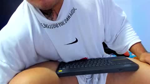 Thiago online show from October 2025 06:36:02 AM