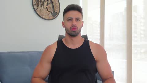 thiago_driussi online show from December 2024 04:48:01 PM