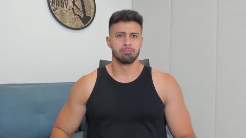 thiago_driussi online show from December 2024 12:56:01 AM