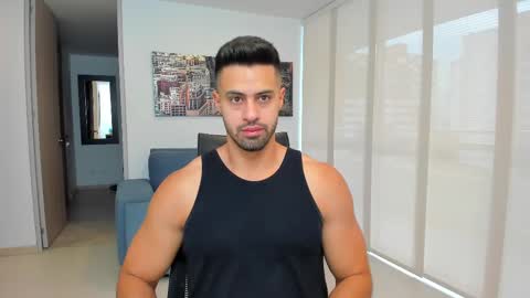 thiago_driussi online show from February 2025 02:54:02 PM