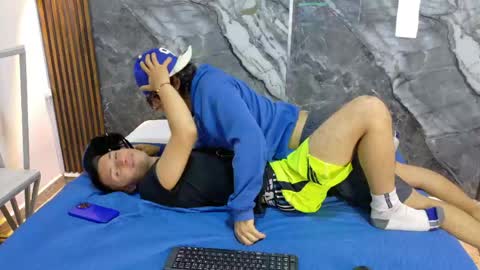 Snapshot of thiago_enzo chatting on May 2026 06:31:02 AM online show from May 2026 06:31:02 AM
