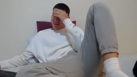 Thiago independent model online show from January 2025 10:45:01 PM