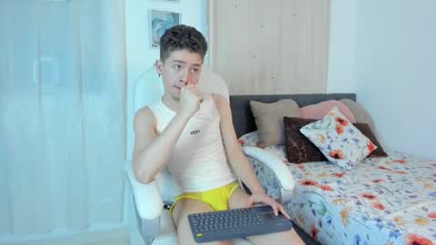 Manuel online show from October 2025 01:39:01 AM