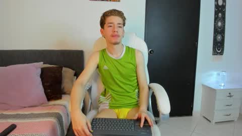 Manuel online show from March 2026 12:40:01 AM