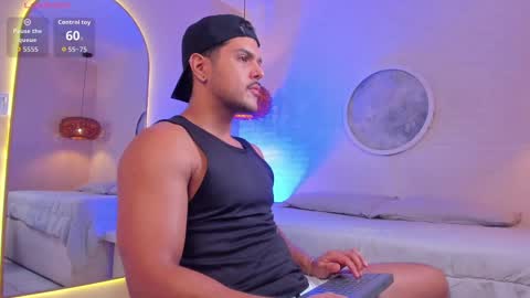 Thiago online show from October 2025 11:20:02 AM