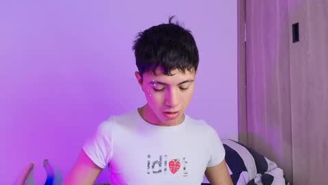 thiago_n_sam online show from September 2025 03:10:01 AM