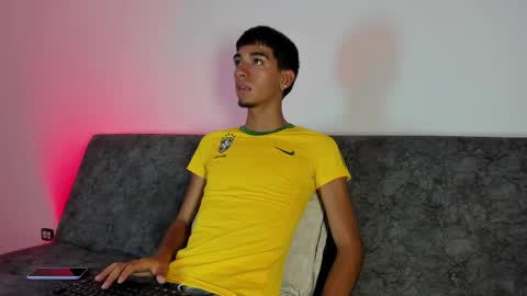 Thiago online show from April 2026 03:06:01 AM