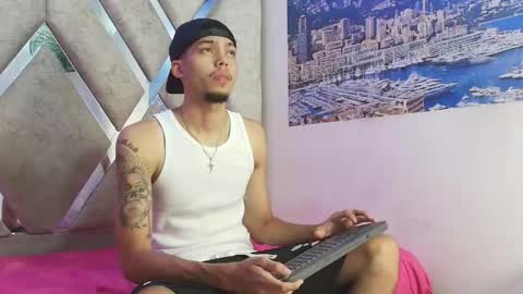 Thiago online show from May 2026 07:26:02 PM