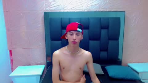 thiago_twink38 online show from February 2026 08:30:02 AM