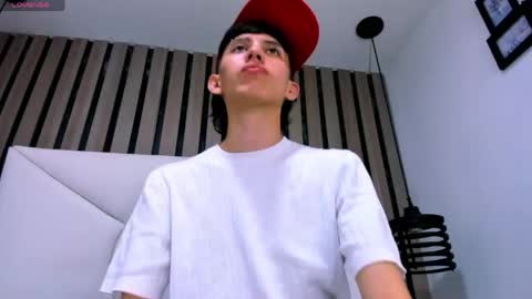 thiago_twink38 online show from April 2026 03:48:02 AM