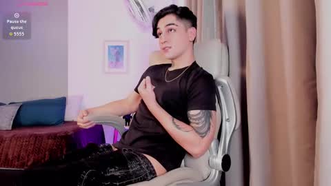 Thiago Winteer online show from March 2026 01:53:01 AM