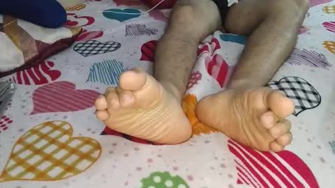 thiagodeseo online show from December 2025 02:05:02 AM