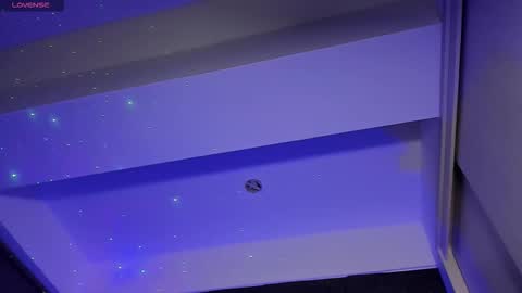 THIAGO MENESES online show from February 2026 04:07:01 AM