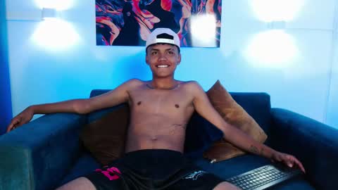 Thiago online show from March 2026 11:37:01 PM