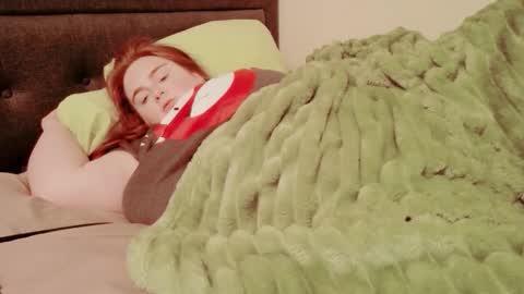 Snapshot of thiccjess420 chatting on October 2025 02:04:01 AM Jess online show from October 2025 02:04:01 AM