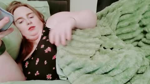 Snapshot of thiccjess420 chatting on November 2025 01:17:02 PM Jess online show from November 2025 01:17:02 PM