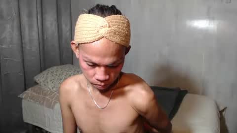 gil online show from April 2026 08:44:01 PM