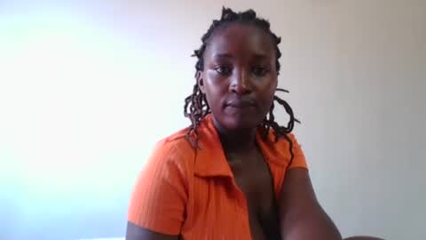 Snapshot of thick_eviey chatting on March 2025 11:44:02 AM love online show from March 2025 11:44:02 AM