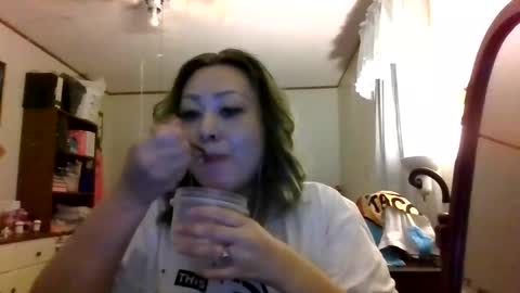 thickassazn93 online show from November 2025 11:48:01 PM