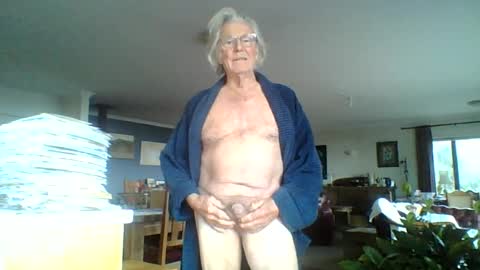 Snapshot of thickcockat71 chatting on July 2026 08:26:02 PM Thickcockat71 online show from July 2026 08:26:02 PM