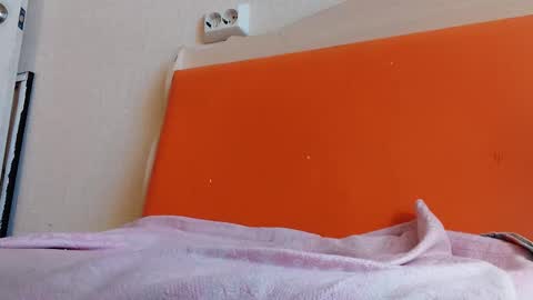 Snapshot of thickforest chatting on February 2025 05:31:02 AM MilkyChoco online show from February 2025 05:31:02 AM