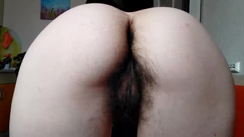 Snapshot of thickforest chatting on March 2025 08:48:01 AM MilkyChoco online show from March 2025 08:48:01 AM