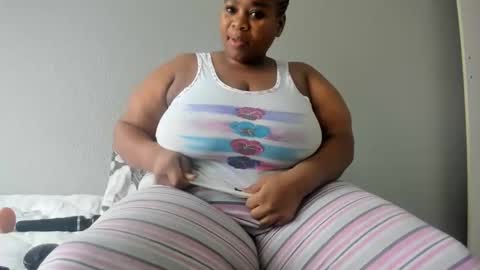 thickleeyanax online show from December 2024 09:57:01 AM