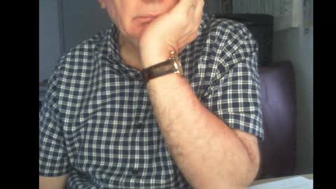 Snapshot of thickmelnik chatting on December 2024 05:53:02 AM James online show from December 2024 05:53:02 AM