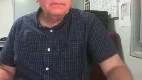 Snapshot of thickmelnik chatting on December 2024 12:27:02 PM James online show from December 2024 12:27:02 PM