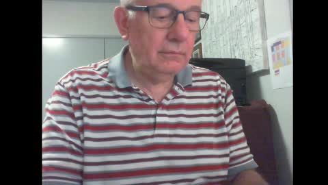 Snapshot of thickmelnik chatting on January 2025 01:41:01 PM James online show from January 2025 01:41:01 PM