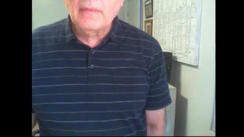 Snapshot of thickmelnik chatting on September 2025 03:30:01 AM James online show from September 2025 03:30:01 AM