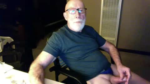 Snapshot of thickmorningwoodinyoualways chatting on December 2024 03:23:01 PM Thickmorningwoodinyou always online show from December 2024 03:23:01 PM