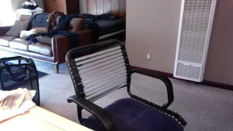 thickmorninwood online show from April 2026 04:00:01 PM