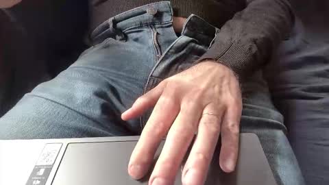 Thickru online show from March 2026 12:22:01 PM