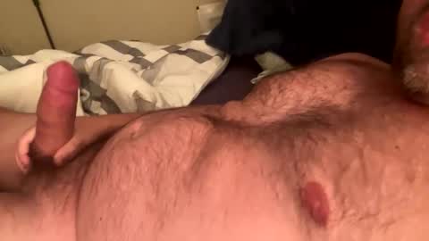 Snapshot of thickstrokin chatting on December 2024 07:35:02 AM THICKSTROKIN online show from December 2024 07:35:02 AM