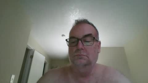 thickwhiteload online show from April 2026 04:15:01 PM