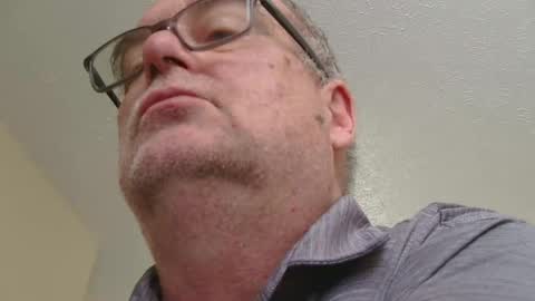 thickwhiteload online show from April 2026 05:25:01 PM