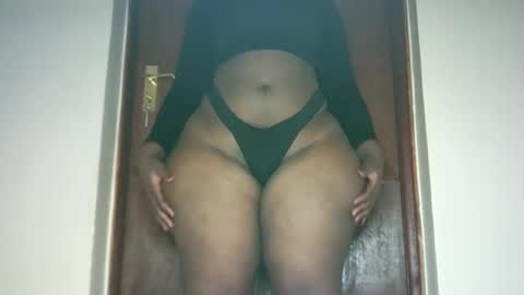 thickybabe_05 online show from February 2025 08:20:02 PM