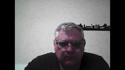 Thierrysymp online show from November 2025 05:02:01 PM