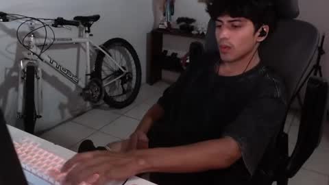 thieves_us online show from October 2025 05:50:02 AM