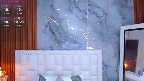 Eva  online show from January 2025 12:17:02 PM