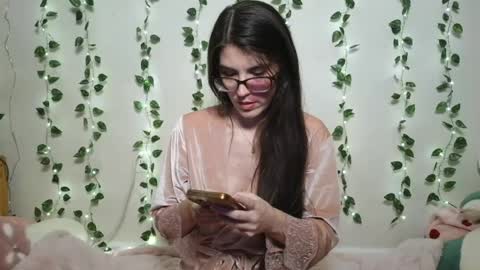 Snapshot of thistlefernsby chatting on July 2026 01:58:33 AM thistlefernsby online show from July 2026 01:58:33 AM